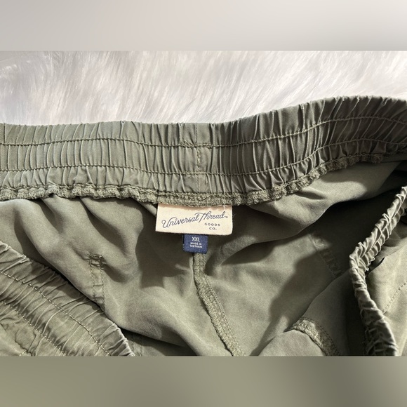 X-Large Universal Thread Sage Green Drawstring Shorts - Picture 5 of 5